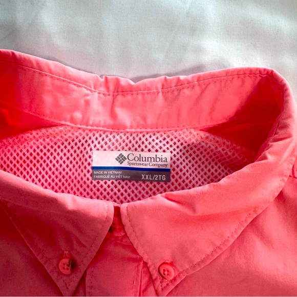 Columbia Women’s Coral Casual Button Down Shirt, XXL, EUC - Picture 2 of 8
